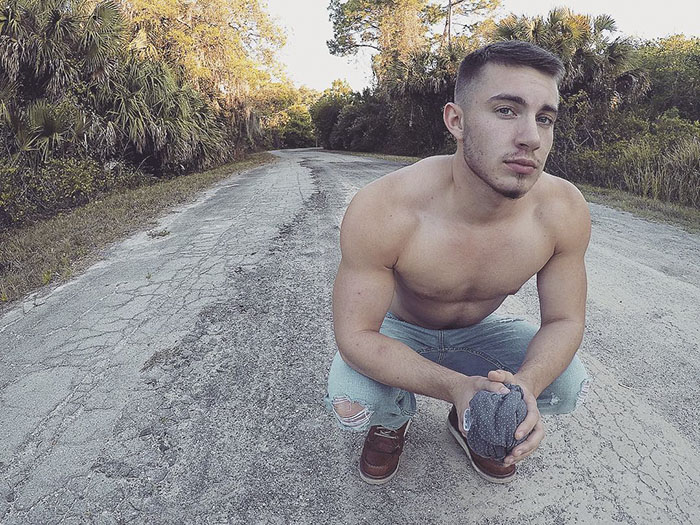 Transgender Man Shares Incredible Before After Progress Photos