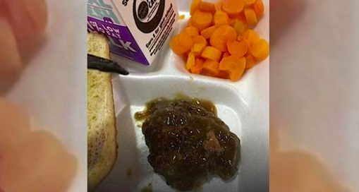 Cafeteria Food Keeps Making Students Sick So Teen Starts Publicly ...
